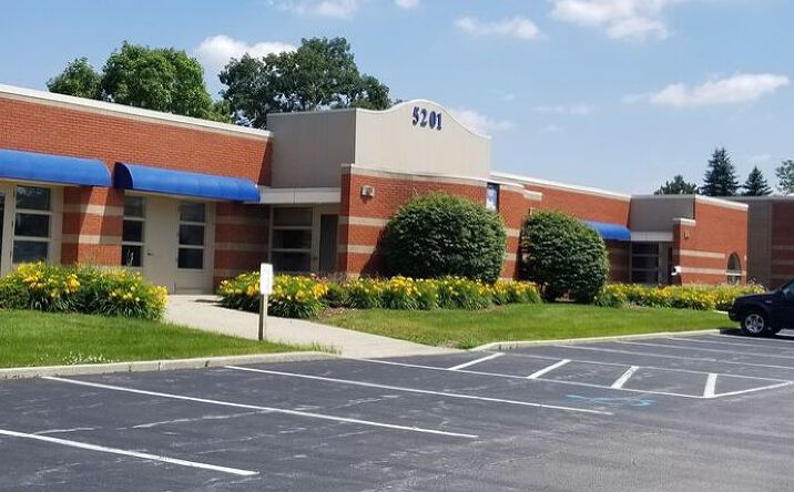 Pictures of Office property located at 5265 Commerce & 5201-5281 Fountain Dr., Crown Point, IN 46307 for lease - image #1