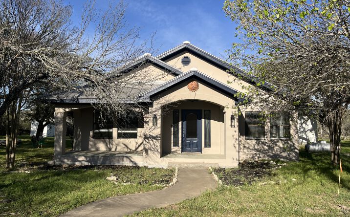Pictures of Retail, Office property located at 3480 Jack C Hays Trail, Buda, TX 78610 for lease - image #1