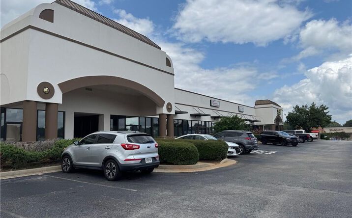 Pictures of Special Purpose, Office, Retail property located at 1108 Mcdonough Place, Mcdonough, GA 30253 for lease - image #1