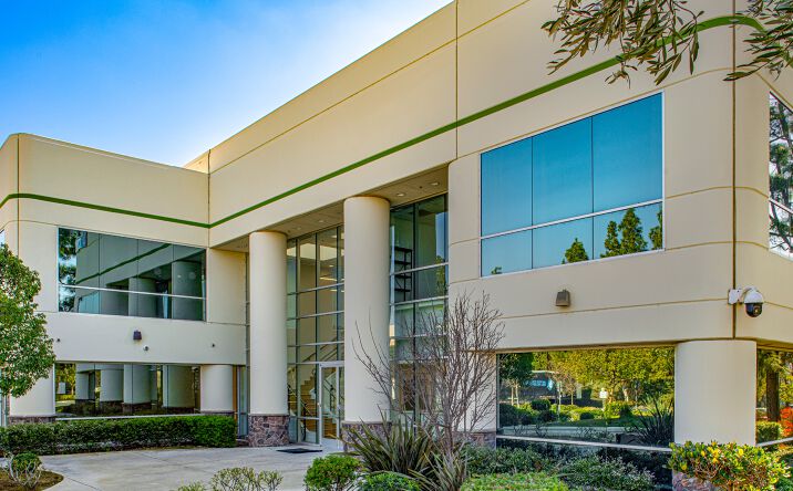 Pictures of Industrial property located at 2280 Ward Ave, Simi Valley, CA 93065 for lease - image #1