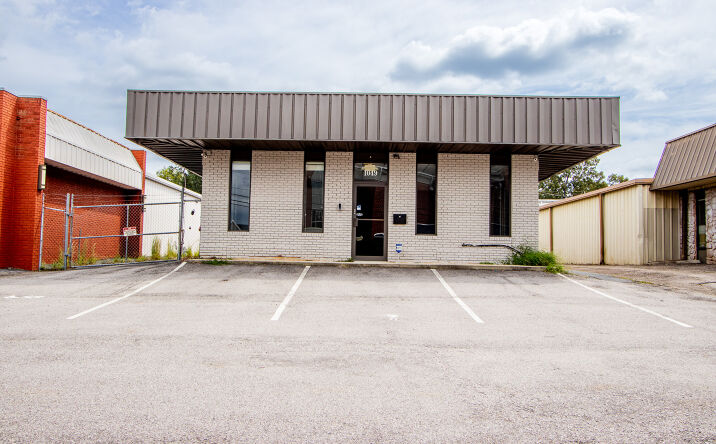 Pictures of Retail, Office, Industrial property located at 1049 Sunset Blvd, West Columbia, SC 29169 for lease - image #1