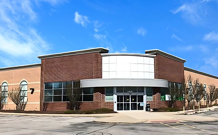 Pictures of Retail property located at 63033 Van Dyke Rd, Washington, MI 48095 for lease - image #1
