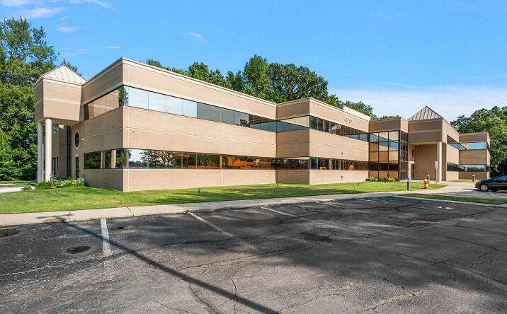 Pictures of Office property located at 43750 Garfield Rd, Clinton Township, MI 48038 for lease - image #1