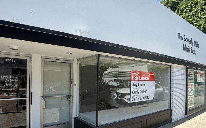Pictures of Retail property located at 9905 S Santa Monica Blvd, Beverly Hills, CA 90210 for lease - image #1