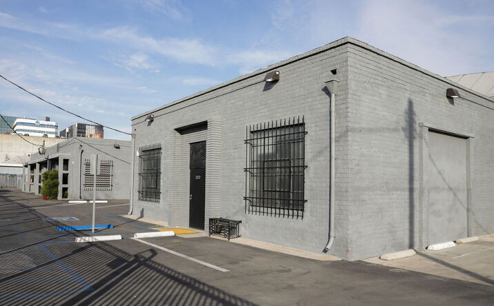 Pictures of Retail, Office property located at 10301-10311 La Cienega Blvd, Los Angeles, CA 90045 for lease - image #1