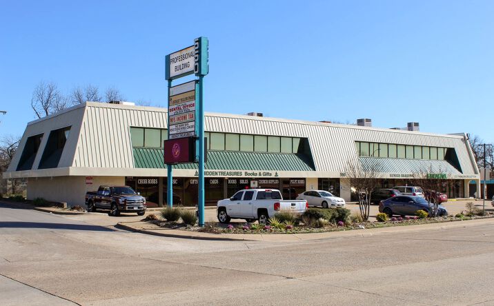 Pictures of Office property located at 550 N Main St, Duncanville, TX 75116 for lease - image #1