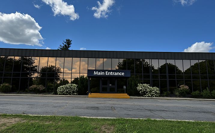Pictures of Office property located at 80 West Ave, Brockport, NY 14420 for lease - image #1