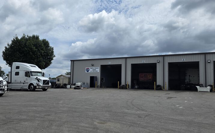 Pictures of Industrial property located at 6020 Lakehaven Ln, Indianapolis, IN 46217 for lease - image #1