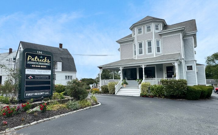 Pictures of Retail, Office property located at 136 W Main Rd, Middletown, RI 02842 for lease - image #1