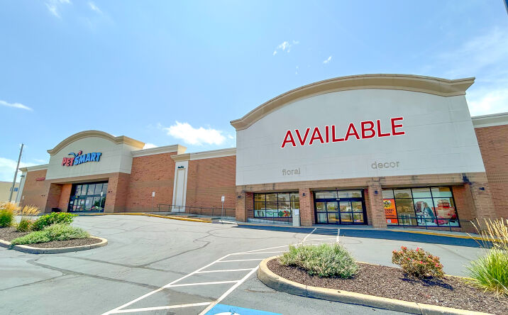 Pictures of Retail property located at 1101 E North Ave, Belton, MO 64012 for lease - image #1