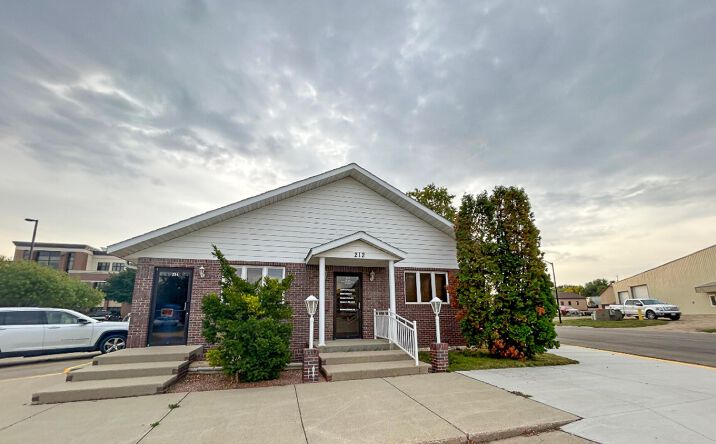 Pictures of Office property located at 214 5th Ave, Brookings, SD 57006 for lease - image #1