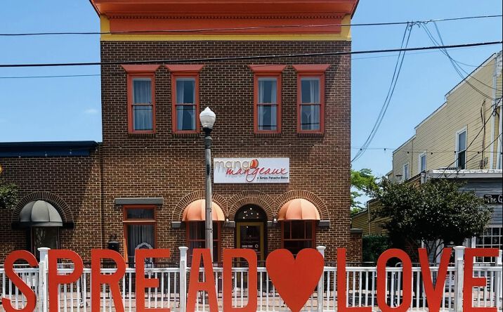 Pictures of Retail property located at 33 E Mellen St, Hampton, VA 23663 for lease - image #1