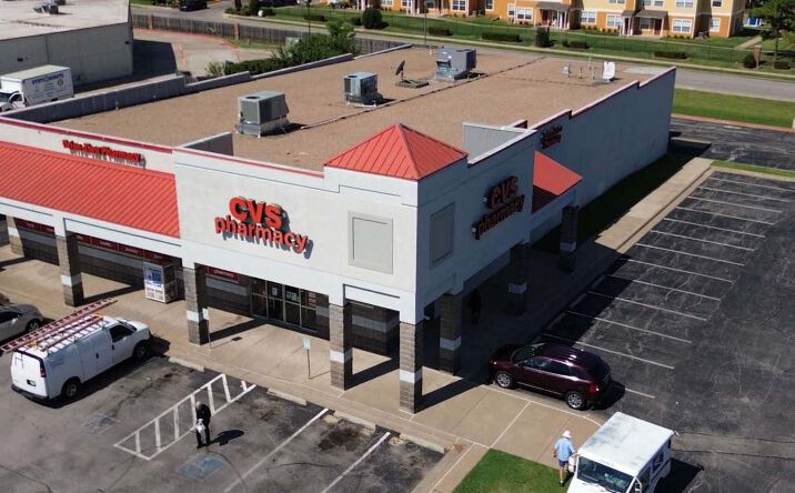 Pictures of Retail property located at 9001 South Western Avenue, Oklahoma City, OK 73139 for lease - image #1
