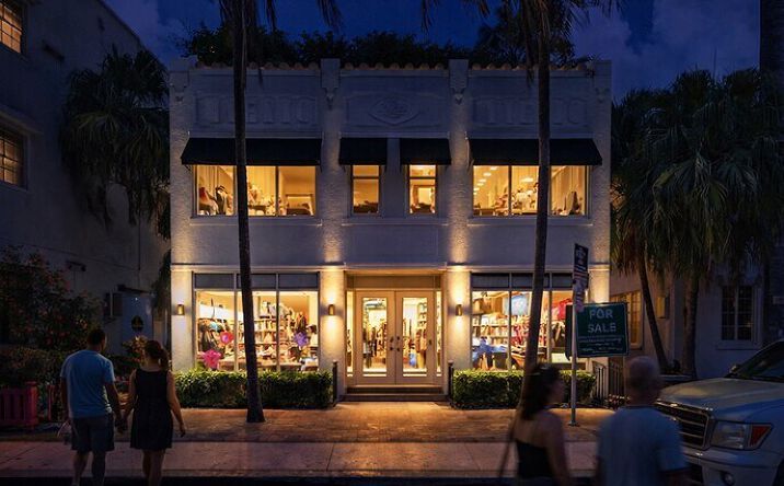 Pictures of Retail property located at 826 Collins Ave, Miami Beach, FL 33139 for lease - image #1