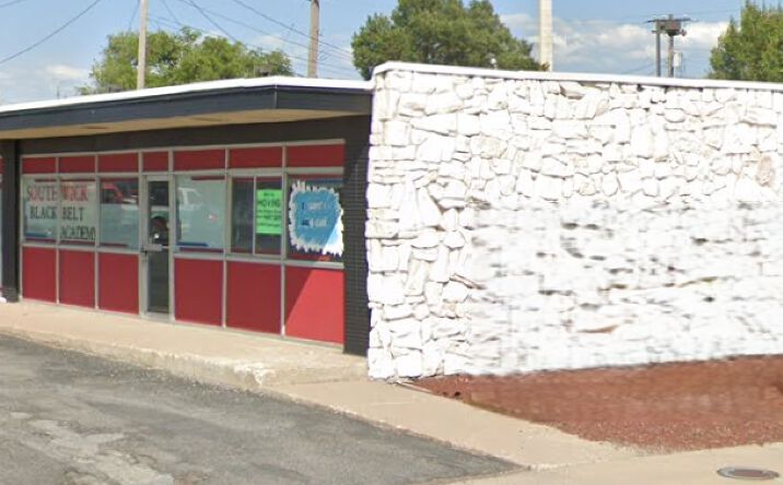 Pictures of Retail, Office property located at 1400 N Arthur Ave, Pocatello, ID 83204 for lease - image #1