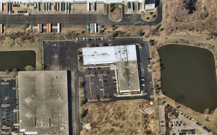 Pictures of Industrial property located at 2280 White Oak Cir, Aurora, IL 60502 for lease - image #1