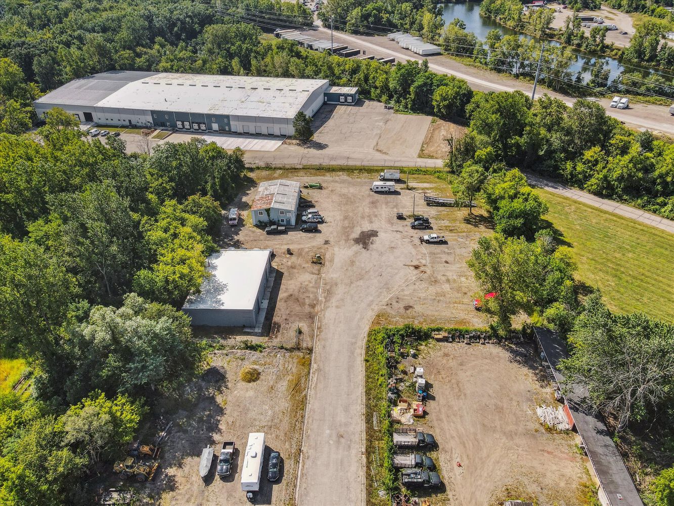 3939 HOLT RD Holt MI 48842-9701 APN: 33-25-05-24-100-015 | Crexi.com