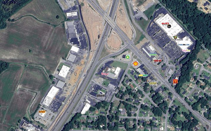 Pictures of Land property located at 2690 N Roberts Ave, Lumberton, NC 28358 for lease - image #1