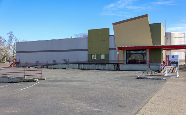 Pictures of Retail property located at 299 D St NE, Salem, OR 97301 for lease - image #1