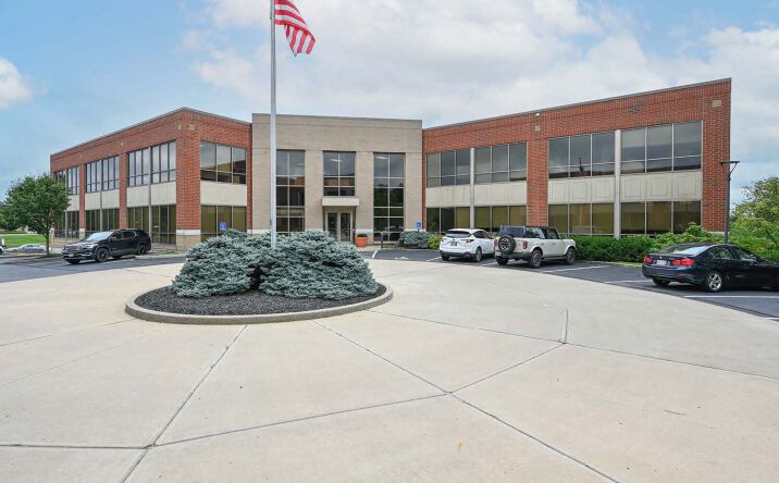 Pictures of Office property located at 4755 Lake Forest Dr, Cincinnati, OH 45242 for lease - image #1