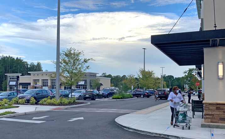 Pictures of Retail property located at 8624 Hunters Village Rd, Tampa, FL 33647 for lease - image #1