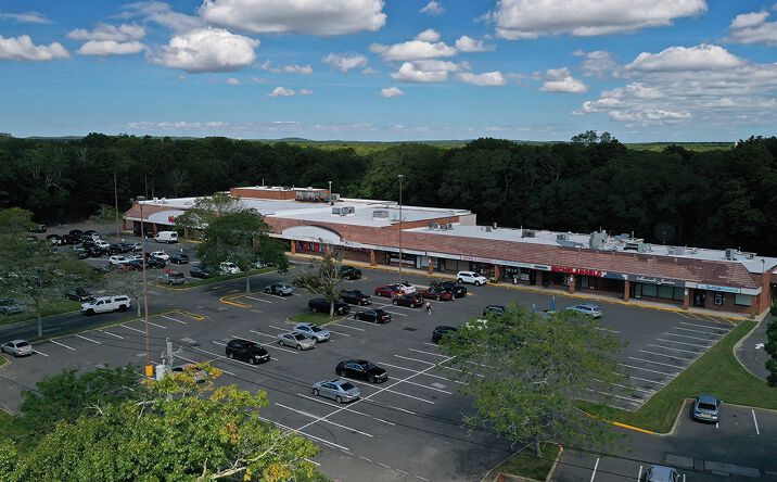Pictures of Retail property located at Eastport Manorville Rd & Monta, Eastport, NY 11941 for lease - image #1