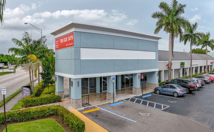 Pictures of Retail property located at 14965-95 South Dixie Highway, Miami, FL 33176 for lease - image #1