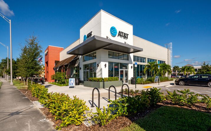 Pictures of Retail property located at 19101 South Dixie Highway, Miami, FL 33157 for lease - image #1