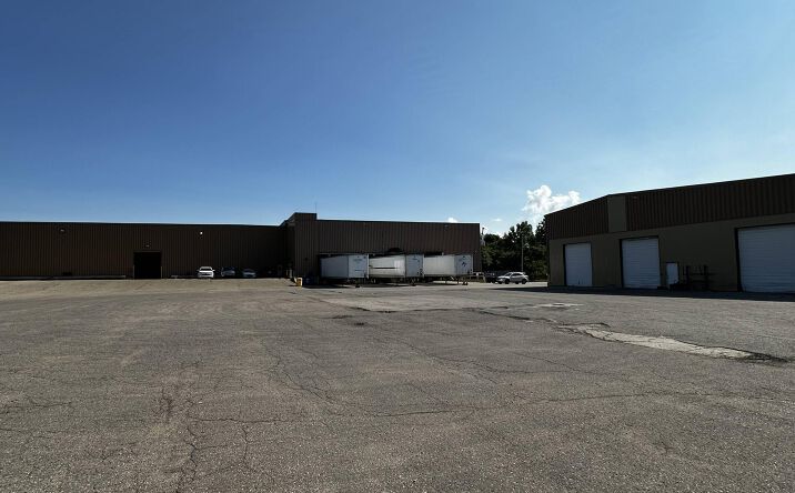 Pictures of Industrial property located at 1611 James P Cole Blvd, Flint, MI 48503 for lease - image #1