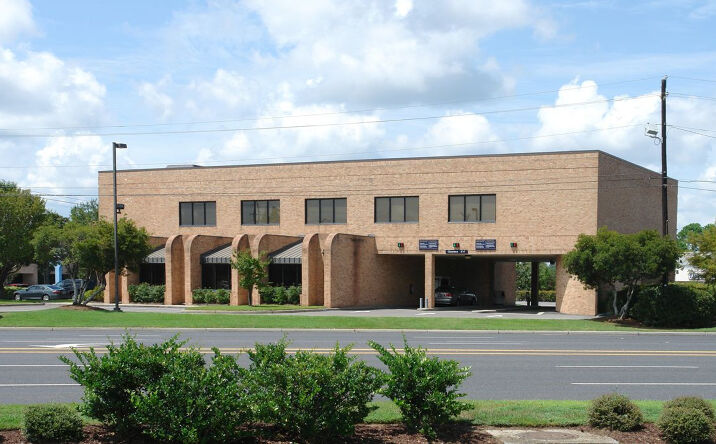 Pictures of Office, Industrial property located at 852 Orleans Road Suite 204, Charleston, SC 29407 for lease - image #1