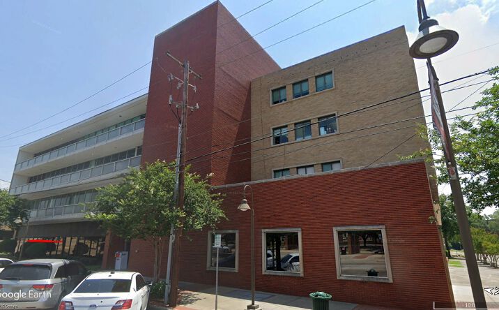 Pictures of Office property located at 300 N Green St, Longview, TX 75601 for lease - image #1