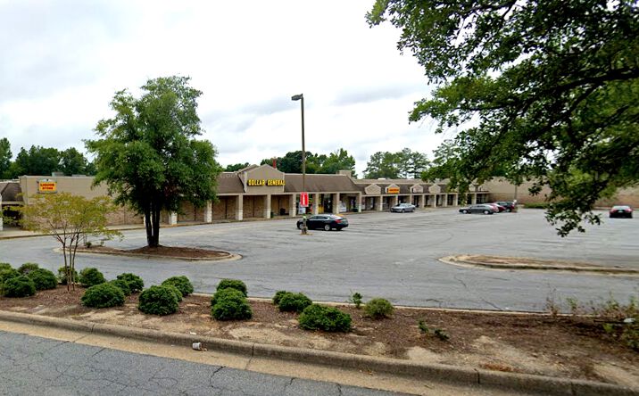 Pictures of Retail property located at 3846 St Marys Rd, Columbus, GA 31906 for lease - image #1