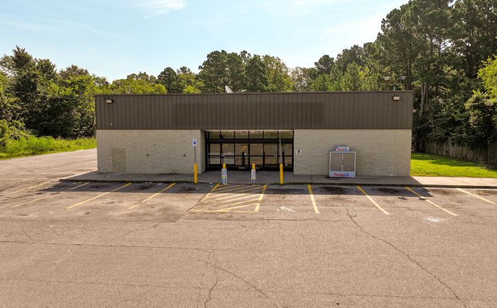 Pictures of Retail property located at 14515 AR-365, Little Rock, AR 72206 for lease - image #1
