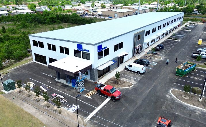 Pictures of Office property located at 2402 State Ave, Panama City, FL 32405 for lease - image #1