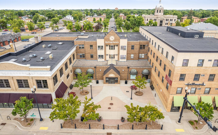 Pictures of Retail, Office property located at 500 Dakota Ave, Wahpeton, ND 58075 for lease - image #1