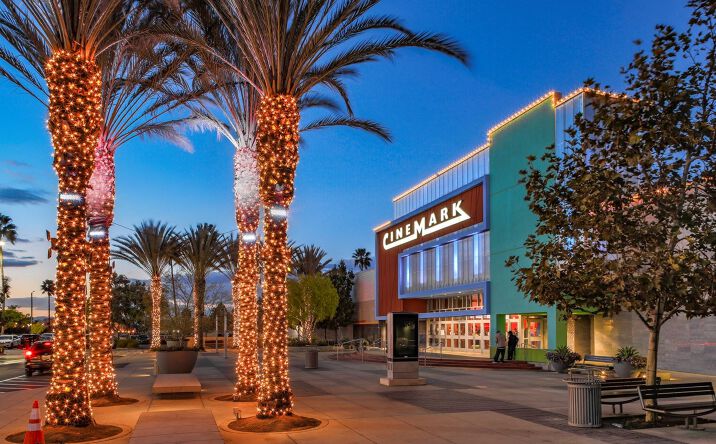 Pictures of Retail property located at 3650 W Martin Luther King Jr Blvd, Los Angeles, CA 90008 for lease - image #1