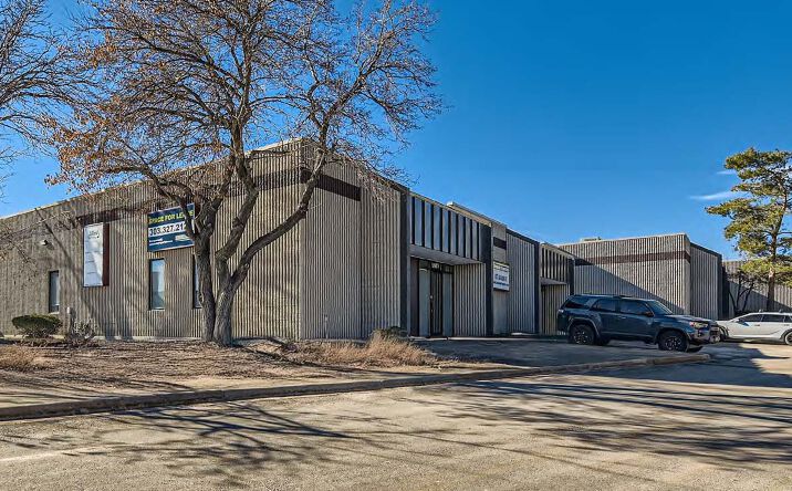 Pictures of Industrial property located at 2150 W 6th Ave, Broomfield, CO 80020 for lease - image #1