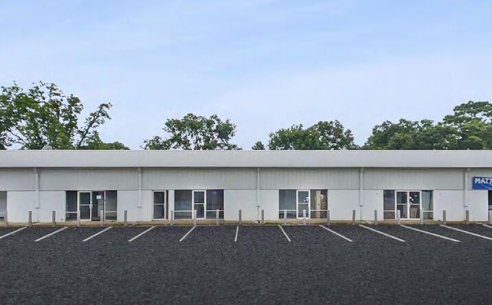 Pictures of Industrial property located at 4658 Airport Boulevard, Mobile, AL 36608 for lease - image #1