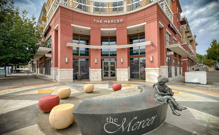 Pictures of Office property located at 7650 SE 27th St, Mercer Island, WA 98040 for lease - image #1