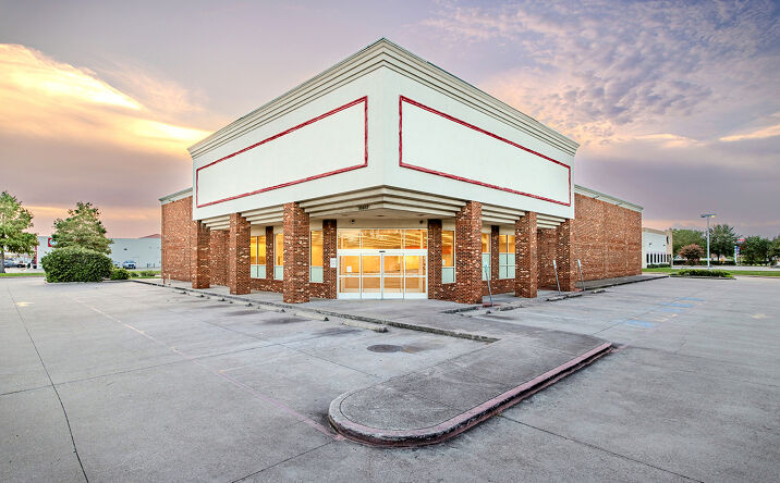 Pictures of Retail property located at 10902 Bissonnet St, Houston, TX 77099 for lease - image #1