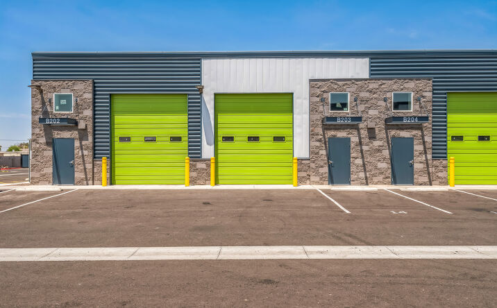 Pictures of Industrial property located at 7915 N Glen Harbor Blvd, Glendale, AZ 85307 for lease - image #1
