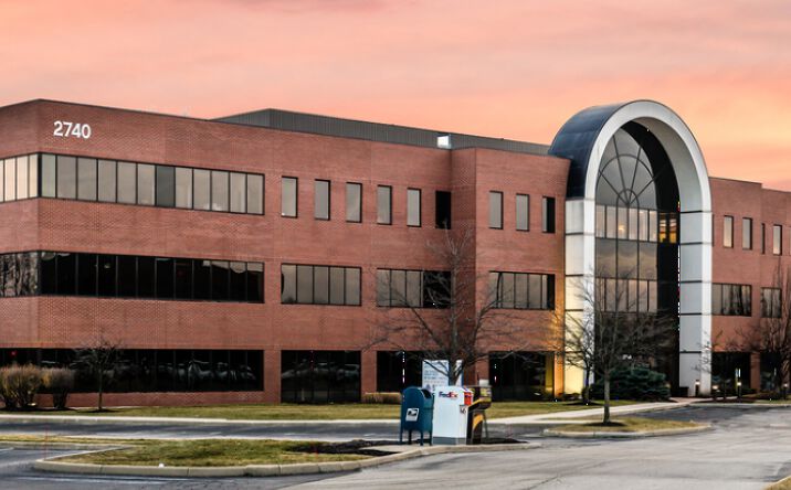 Pictures of Office property located at 2740 Airport Dr, Columbus, OH 43219 for lease - image #1