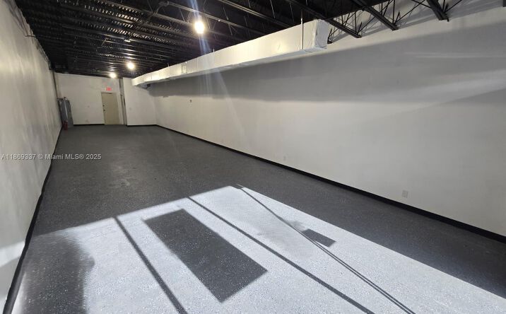 Pictures of Retail, Office property located at 2501 N State Road 7 #2531/2533, Margate, FL 33063 for lease - image #1