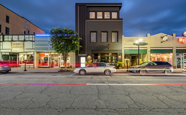 Pictures of Retail, Office, Restaurant property located at 14 S Main St, Pittston, PA 18640 for lease - image #1