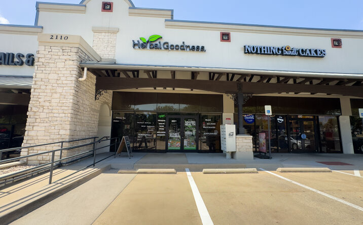 Pictures of Retail property located at 2110 Eldorado Pkwy, McKinney, TX 75072 for lease - image #1