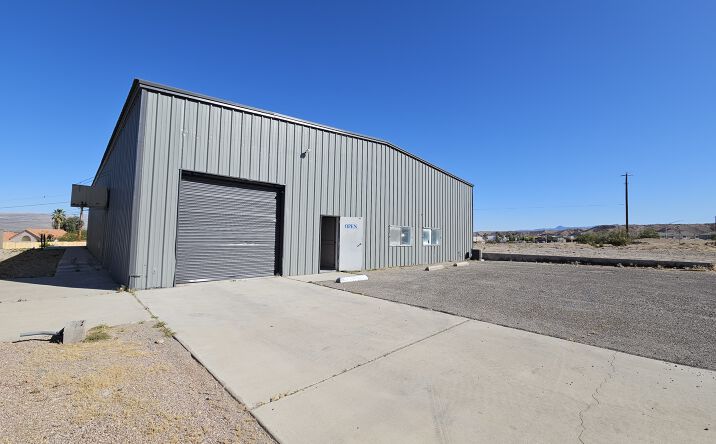 Pictures of Retail, Industrial, Special Purpose property located at 3829 Rising Sun Rd, Bullhead City, AZ 86442 for lease - image #1
