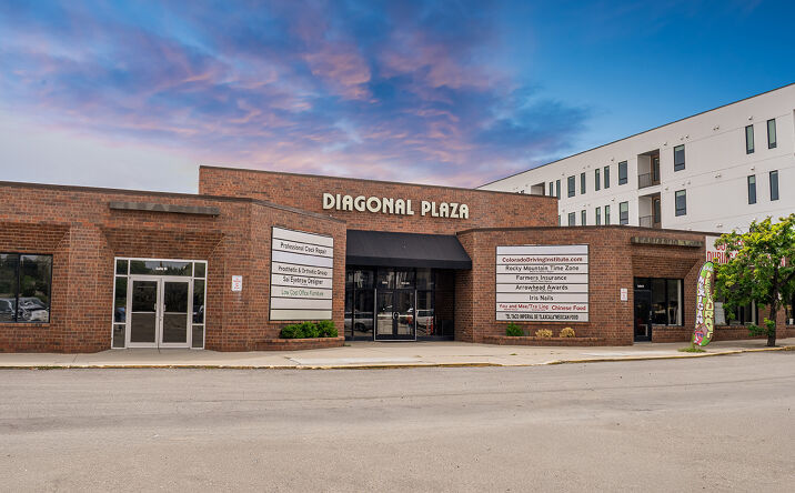 Pictures of Retail, Restaurant property located at 2850 Iris Avenue, Boulder, CO 80301 for lease - image #1