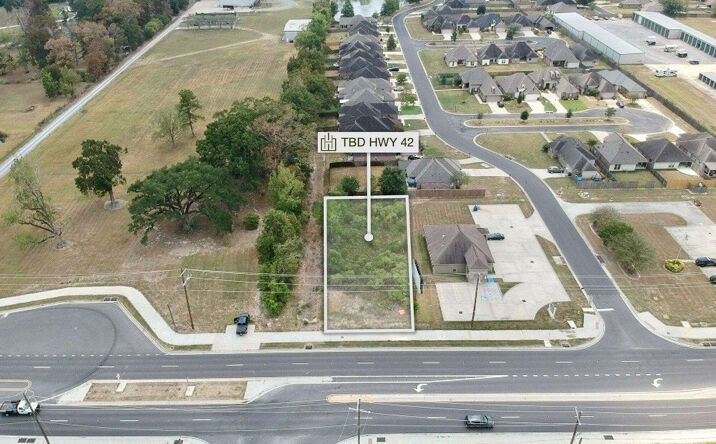 Pictures of Land property located at TBD LA-42, Prairieville, LA 70769 for lease - image #1