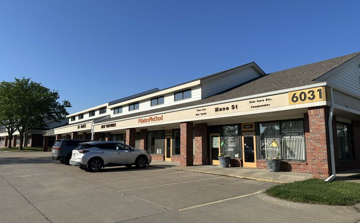 Pictures of Retail property located at 6031 S 58th St, Lincoln, NE 68516 for lease - image #1