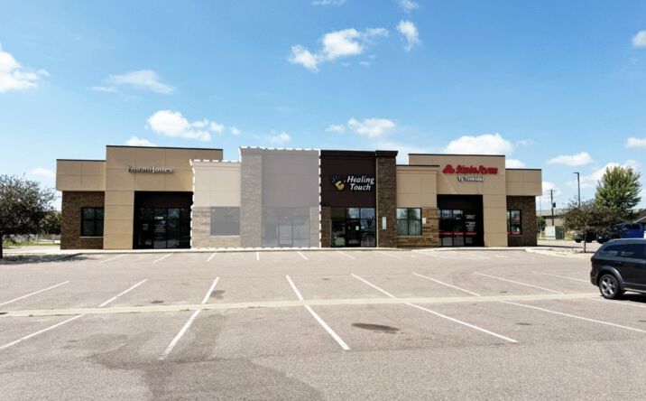 Pictures of Retail property located at 8605 W 26th St, Sioux Falls, SD 57106 for lease - image #1